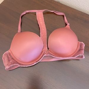 Victoria Secret Bombshell Bra w/Front Closure